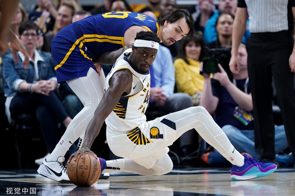 他在场上的 他在场上的