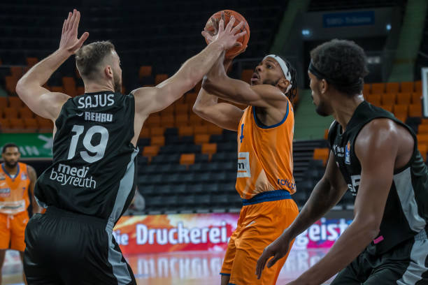 萨内的离开 萨内的离开