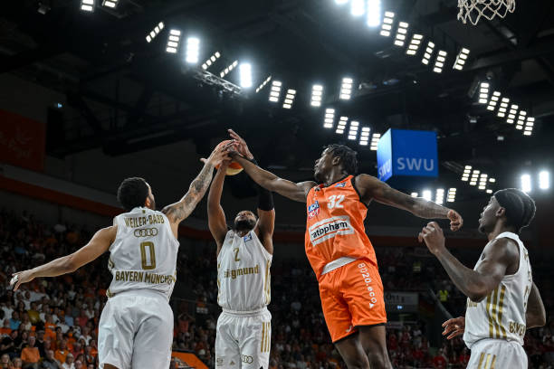 在比赛开局 在比赛开局